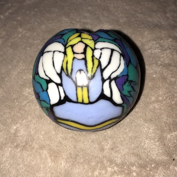 Beautiful hand sculpted Angel mosaic 3” ball candle 💕 - Picture 3 of 5